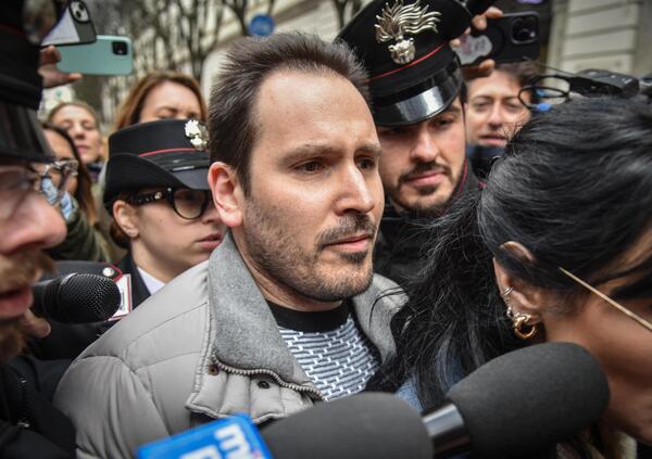 A Chi l&rsquo;ha Visto? LA VERIT&Agrave; SUI DNA MASCHILI sotto le unghie di Chiara: appartengono a Sempio e Stasi o il nome del vero assassino &egrave; un altro? Chi &egrave; che la mattina del delitto ha fatto colazione con lei nella villetta di Garlasco? 